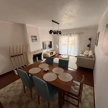 Peniche Ocean House * فيريل
